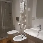 Luna Blu Inn *